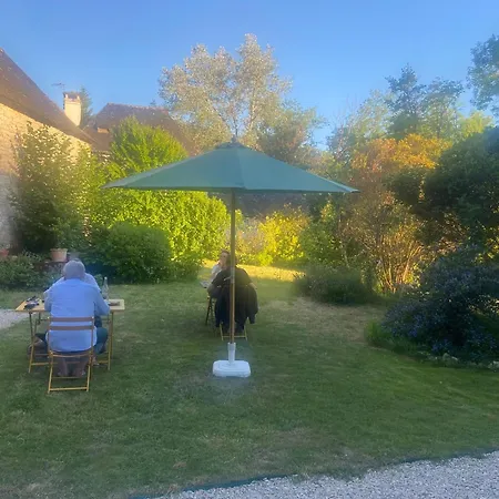 Les Ambiances Du Coly, La Vezere